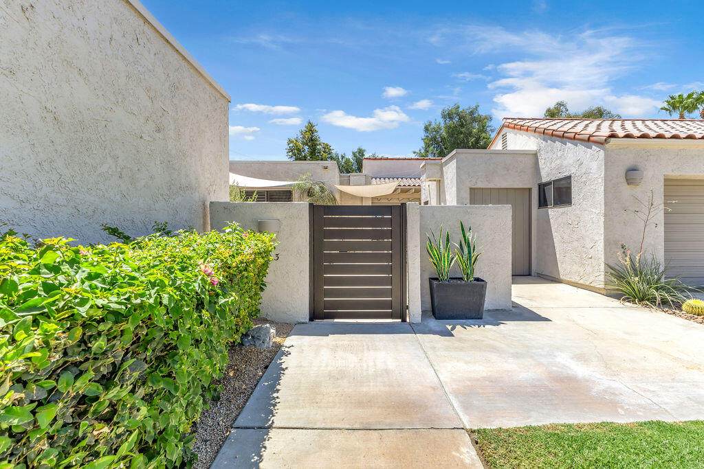 703 Inverness Drive - Photo 1