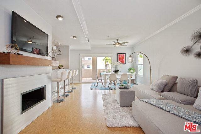 1516 Pacific Coast Highway - Photo 1