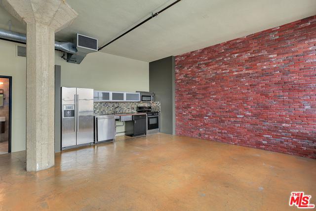 315 8th Street - Photo 1