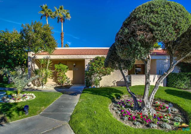 2540 Whitewater Club Drive - Photo 1
