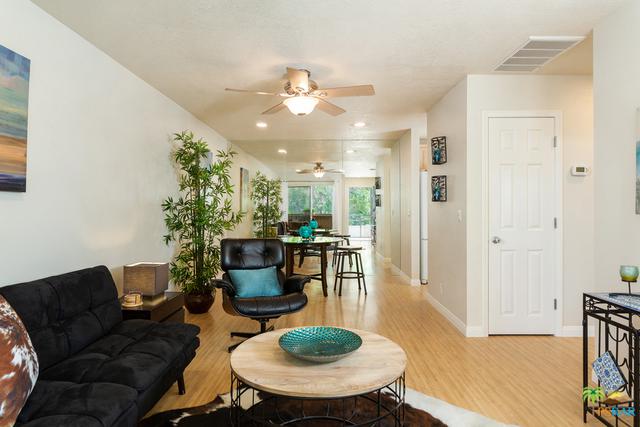 470 Villa Court - Photo 1