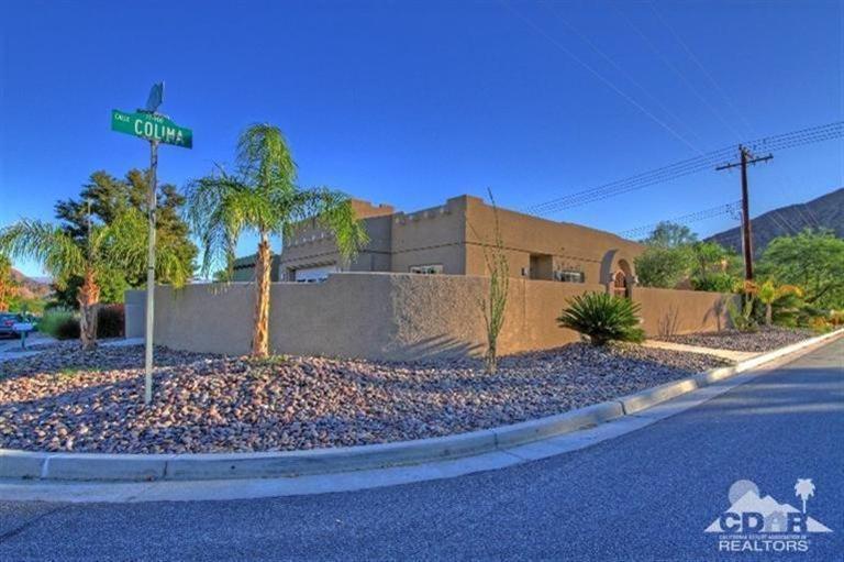 53460 Avenida Villa, La Quinta, CA 92253 (MLS #214085237) :: Brad Schmett Real Estate Group