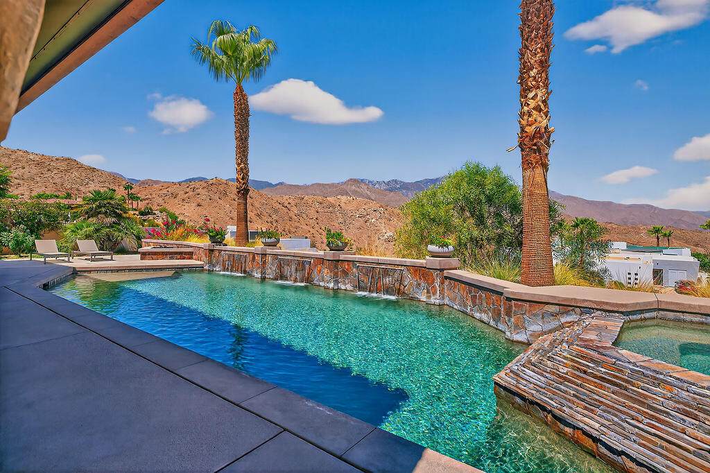 9 Rockcrest - Photo 1