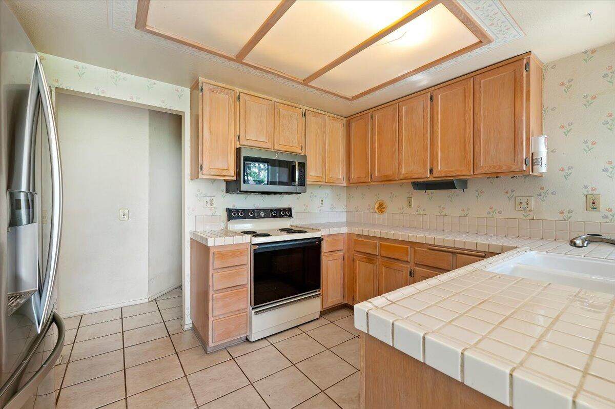 41572 Resorter Boulevard - Photo 1