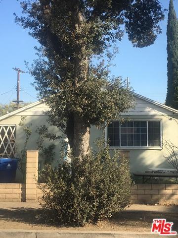 8218 Hazeltine Avenue - Photo 1