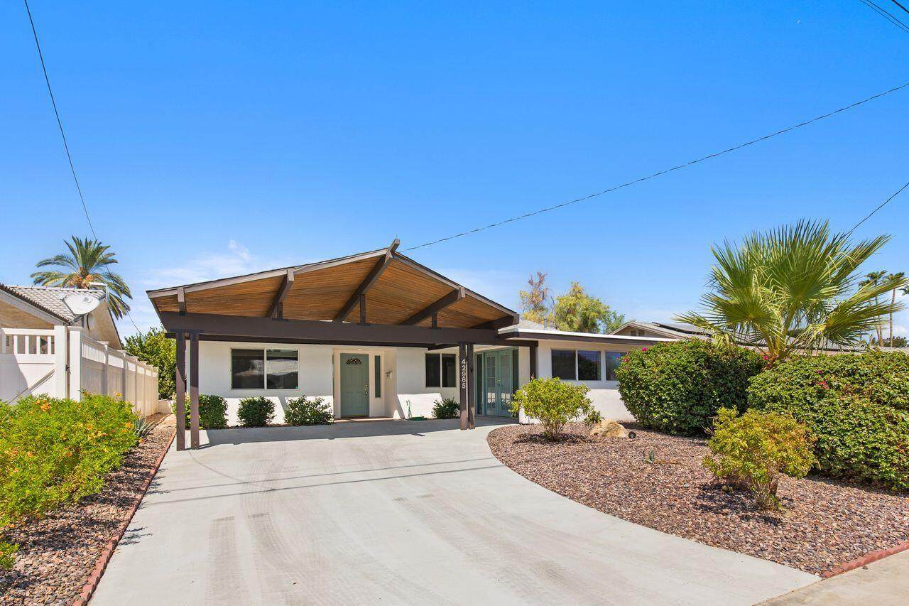 42965 Texas Avenue - Photo 1