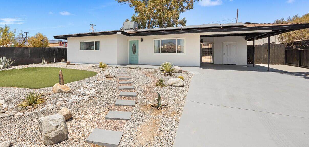 65958 Acoma Avenue - Photo 1