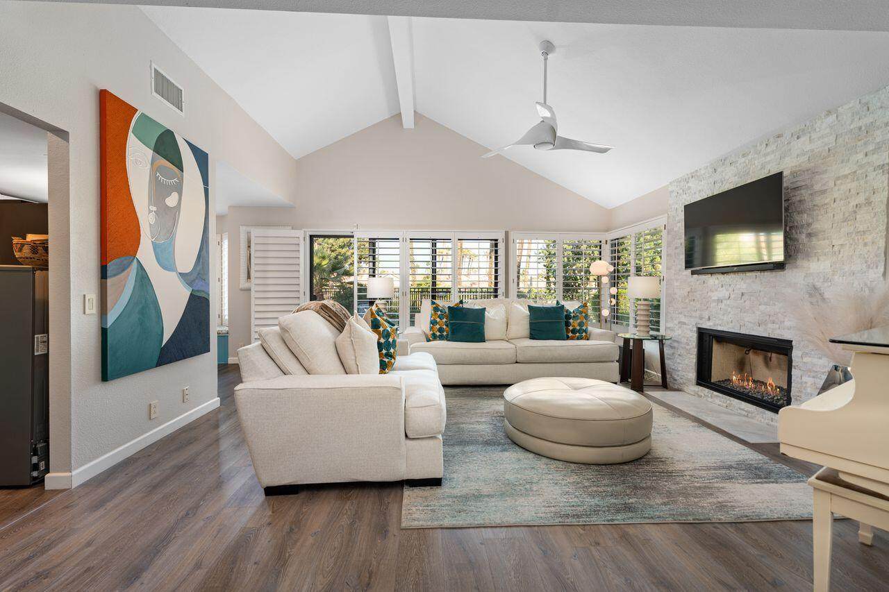 12 Galicia Court - Photo 1