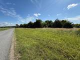 000 Henderson Rd - Photo 15