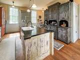 2345 Berry Hill Rd - Photo 17