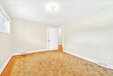 301 Clover Ln - Photo 24