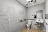 2380 Riverside Dr - Photo 31