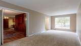 224 Oakwood Cir - Photo 5