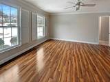 137 Westhampton Ave - Photo 16