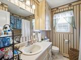 724 Spring St - Photo 18