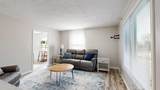 2884 Blairmont Dr - Photo 4