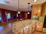 946 Meadowview Dr - Photo 19