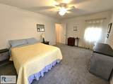 652 Country Ln - Photo 17