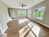 626 Monument St - Photo 6
