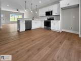 618 Monument St - Photo 8