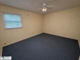 17 Lynn St - Photo 2