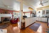 601 Henry St - Photo 12
