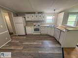 1309 N Main St - Photo 18