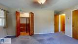 2065 Woodlake Dr - Photo 28