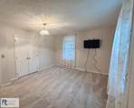 7 London Dr - Photo 13