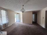 7 London Dr - Photo 4