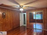 7 London Dr - Photo 9