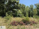 2559 Strawberry Rd - Photo 2