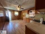 2001 Mapleton Dr - Photo 2