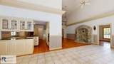 880 Robertson Ln - Photo 13