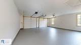 880 Robertson Ln - Photo 60