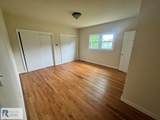 813 Hughes St - Photo 12