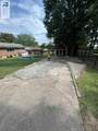 437 Lansbury Dr - Photo 46