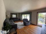 437 Lansbury Dr - Photo 5