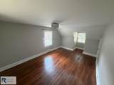 208 Woodland Dr - Photo 10