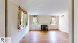 121 Fenton Pl - Photo 10