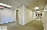 8 Lester St - Photo 33