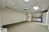8 Lester St - Photo 36