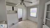 746 Melville Ave - Photo 23