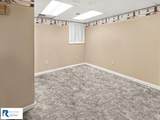 715 Norfolk Place - Photo 13