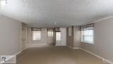 980 Hughes Rd - Photo 46