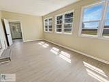 221 Marilla Ln - Photo 4
