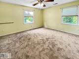 916 Poplar Trace - Photo 14
