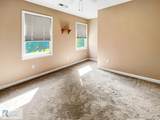 916 Poplar Trace - Photo 21