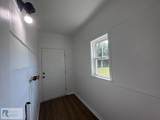 813 Hughes St - Photo 9