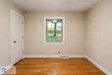 566 Princeton Rd - Photo 32